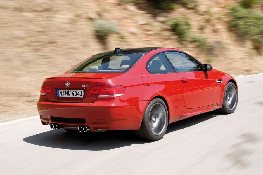  BMW M3 2009 года  (фото 27 из 38)